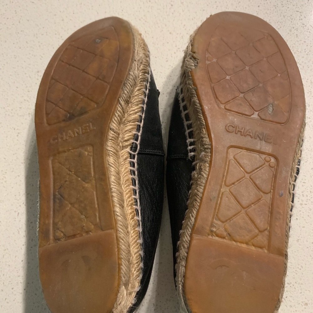 Chanel Leather ZG30604 Espadrilles Black Metal 6M - Picture 6 of 8
